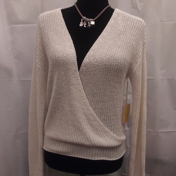 Forever 21 Deep V-Neck sweater - Picture 1 of 8